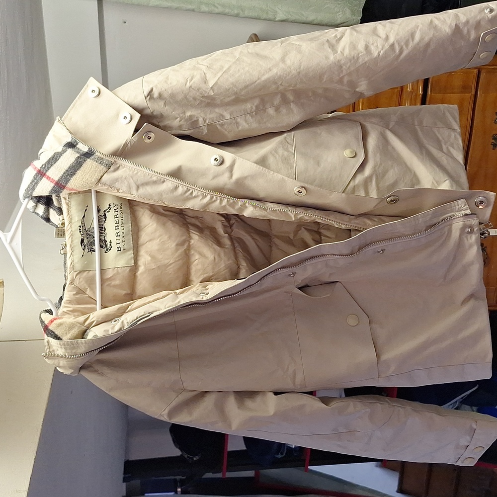 Burberry coat sz 10